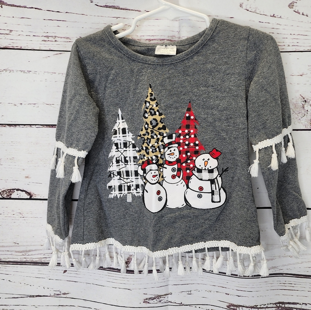 Gray Snowman‎ Winter Fringed Long Sleeve Top